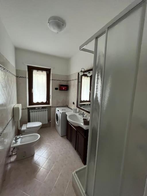 Apartamento La Casa Di Sabi Locana Exterior foto