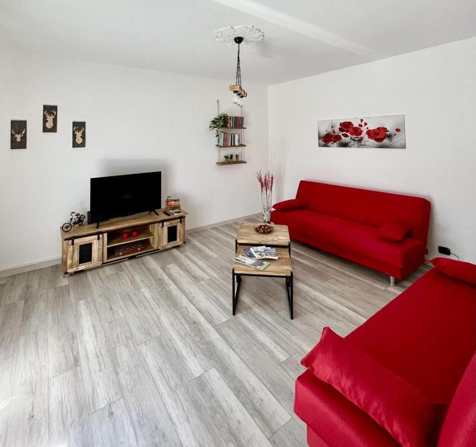 Apartamento La Casa Di Sabi Locana Exterior foto