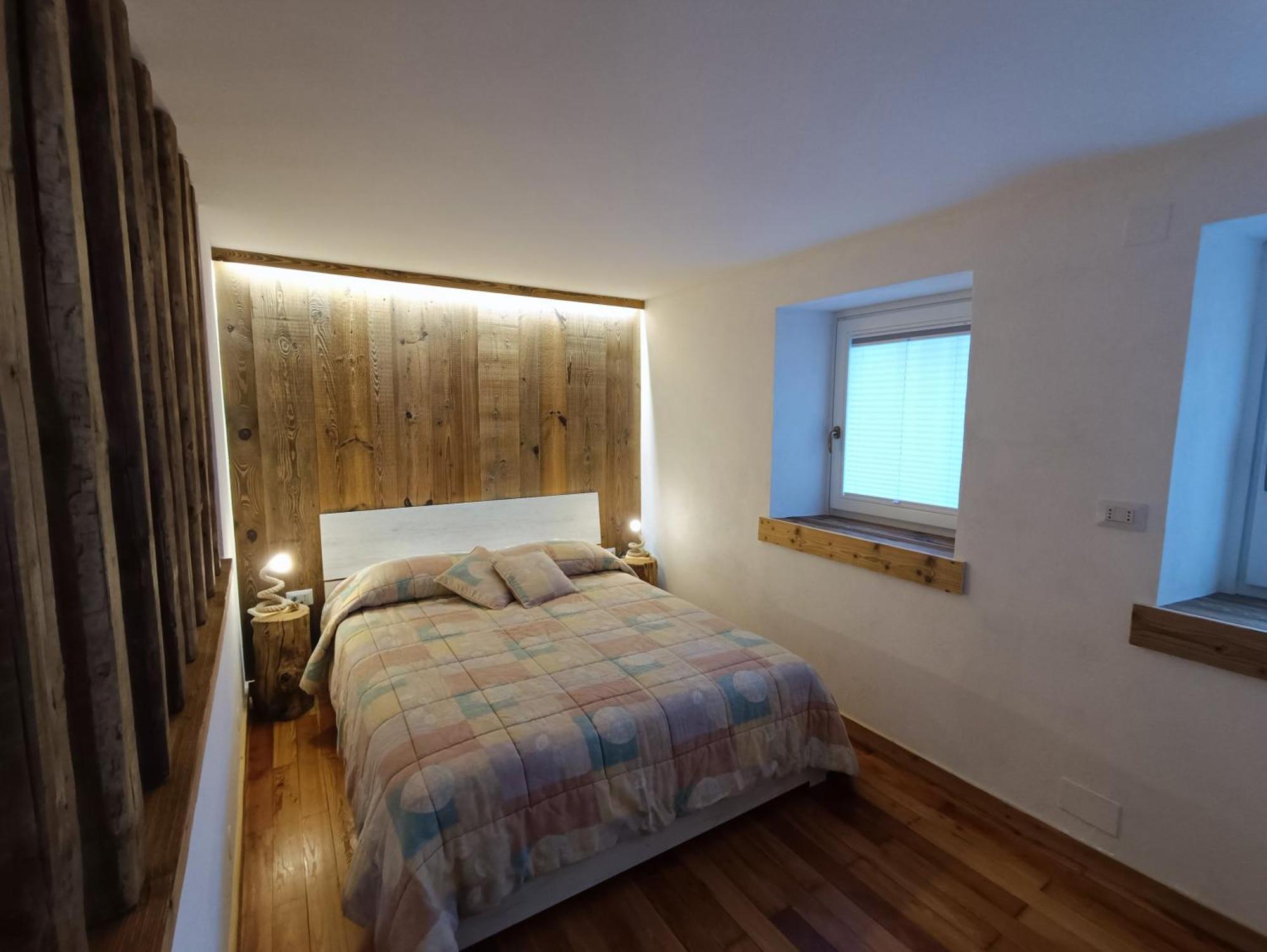 Apartamento La Casa Di Sabi Locana Exterior foto